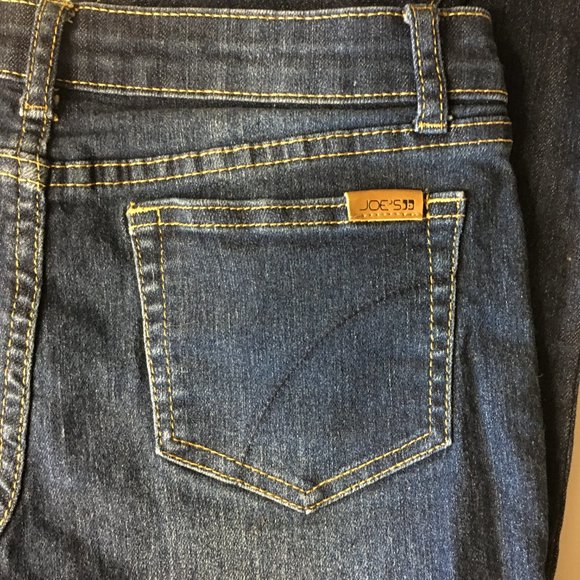 ππ’π'π¦ ππππ‘π¦ Distressed with Bling Frayed End Jeans β¦β¦β¦ - Picture 11 of 15
